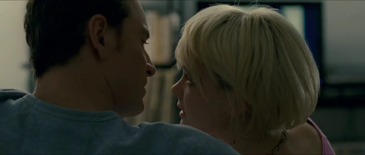 Shame lives. Септа позор. Shame lives. Позор гиф. Майкл фассбендер стыд кадры.