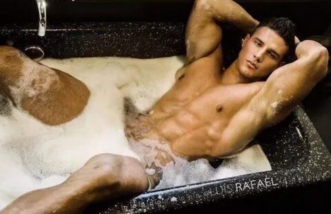 Yetuk erkaklar yalangoch fotosuratlar