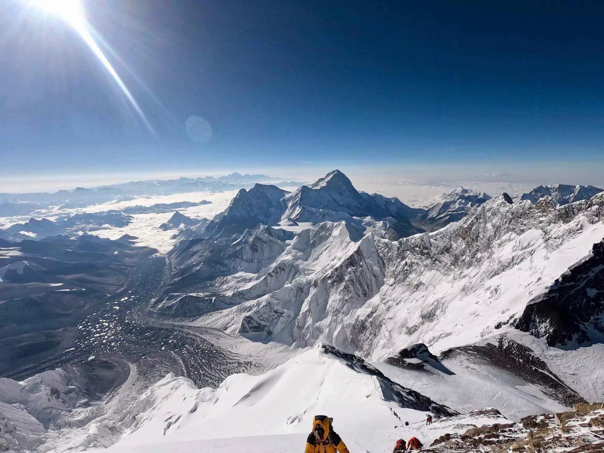 Самая высокая снежная гора. Вершины: гора Джомолунгма (Эверест),. Вид с Джомолунгма Эверест. На горе Эверест. Джомолунгма (Гималаи) - 8848.