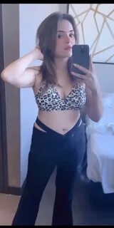 Simran dhanwani nude, phone wallpaper, mobile wallpaper, tablet wallpaper.