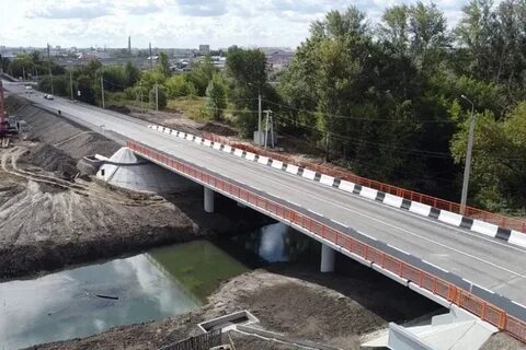 Открыт мост через реку