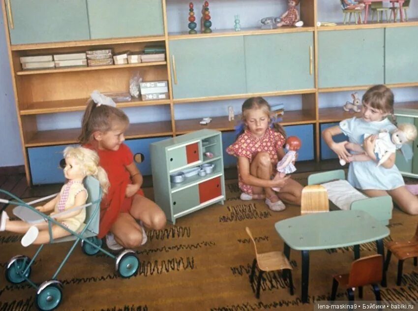 Советские дети в детском саду. Детские сады в 90-е годы. Ребенок детского сада 90-х. Дети в детском саду 80 годы.