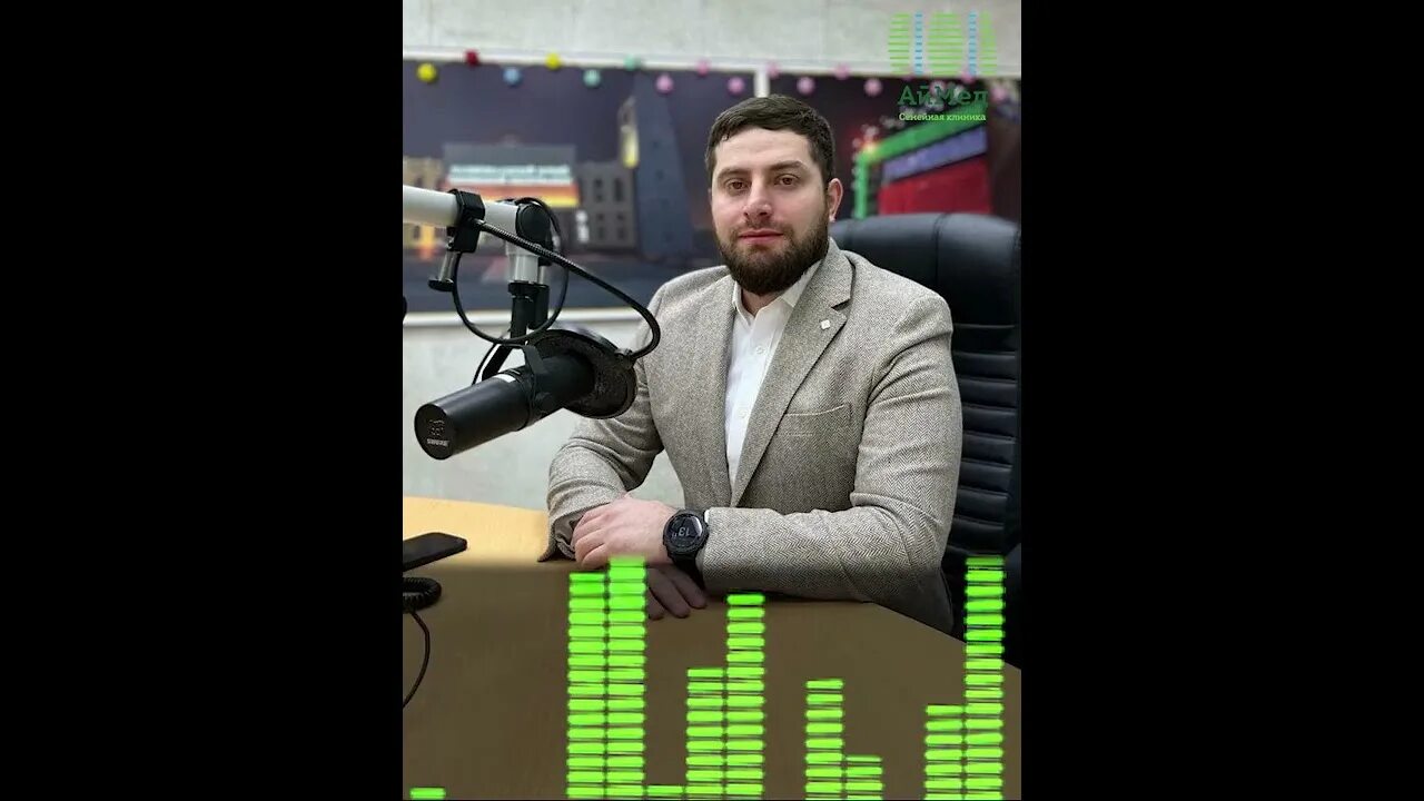 Нашхоев аслан бекханович офтальмолог отзывы. Нашхоев аслан бекханович. Нашхоев аслан бекханович офтальмохирург. Костоев бекхан. Глазной врач нашхоев в чечне.