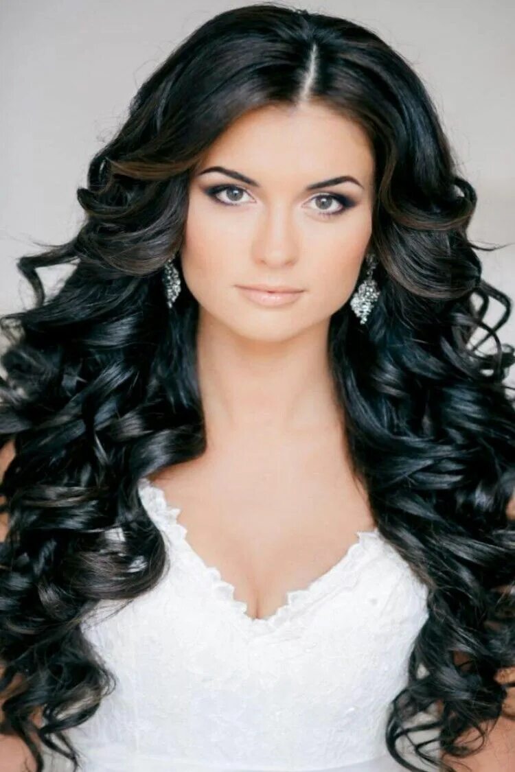 Wedding Hairstyle Ideas for Long Hair - MODwedding Long hair styles, Wedding hai