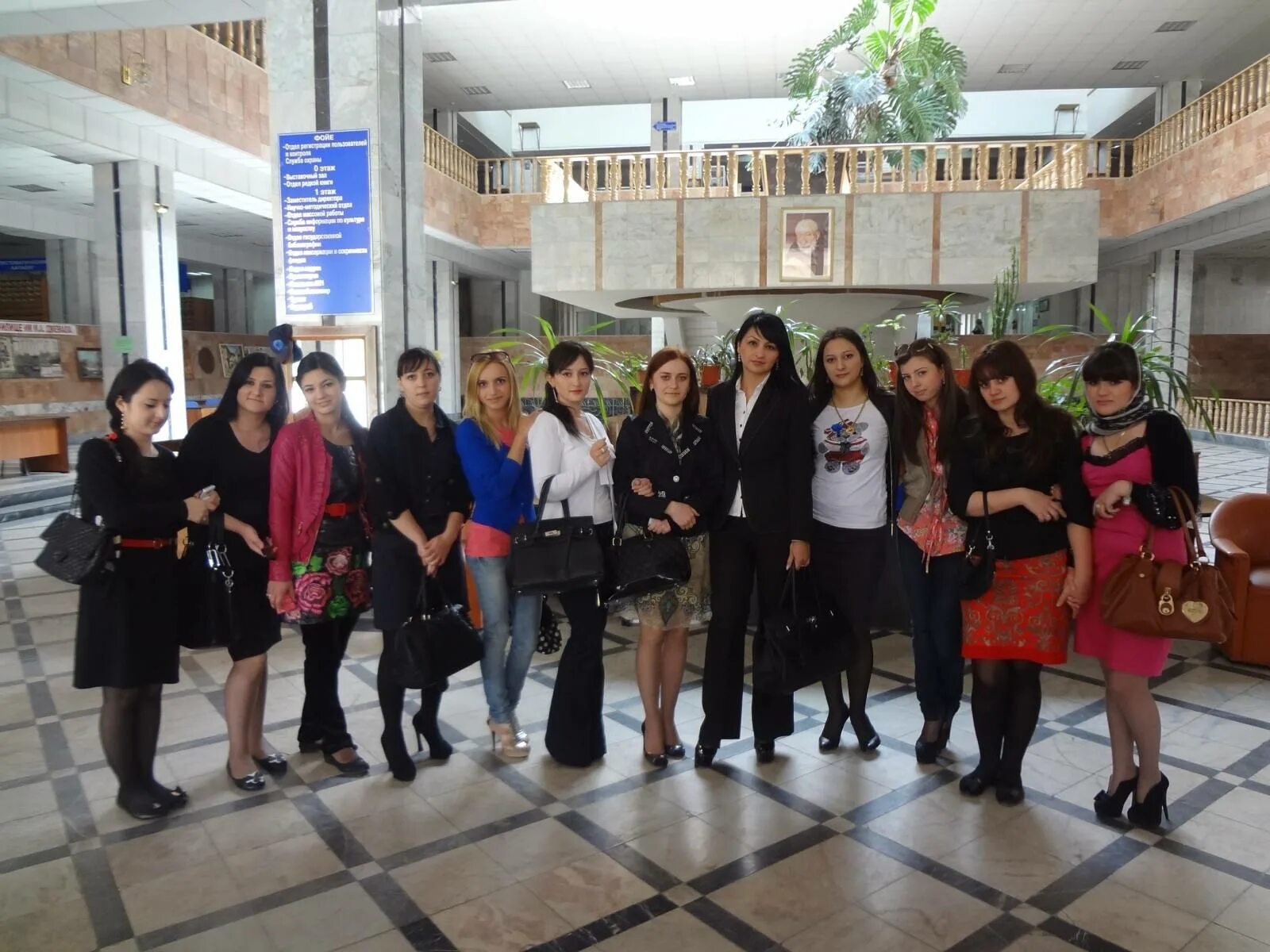 Ипк город избербаш. Мбоу ясненская сош ученицы старших классов 2022. Квест избербаш. Избербаш. Квест избербаш.