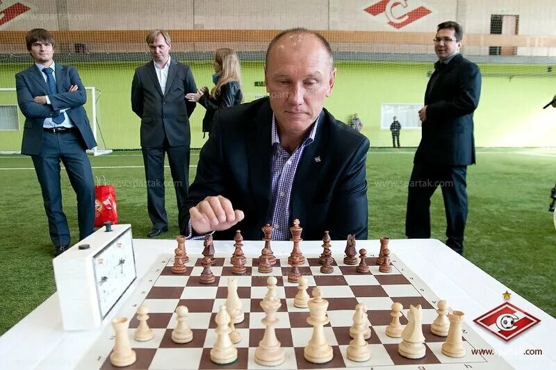 анатолий карпин шахматы. шахматный поединок. сергей карпин шахматы. николай власов шахматист. анатолий карпин шахматы.