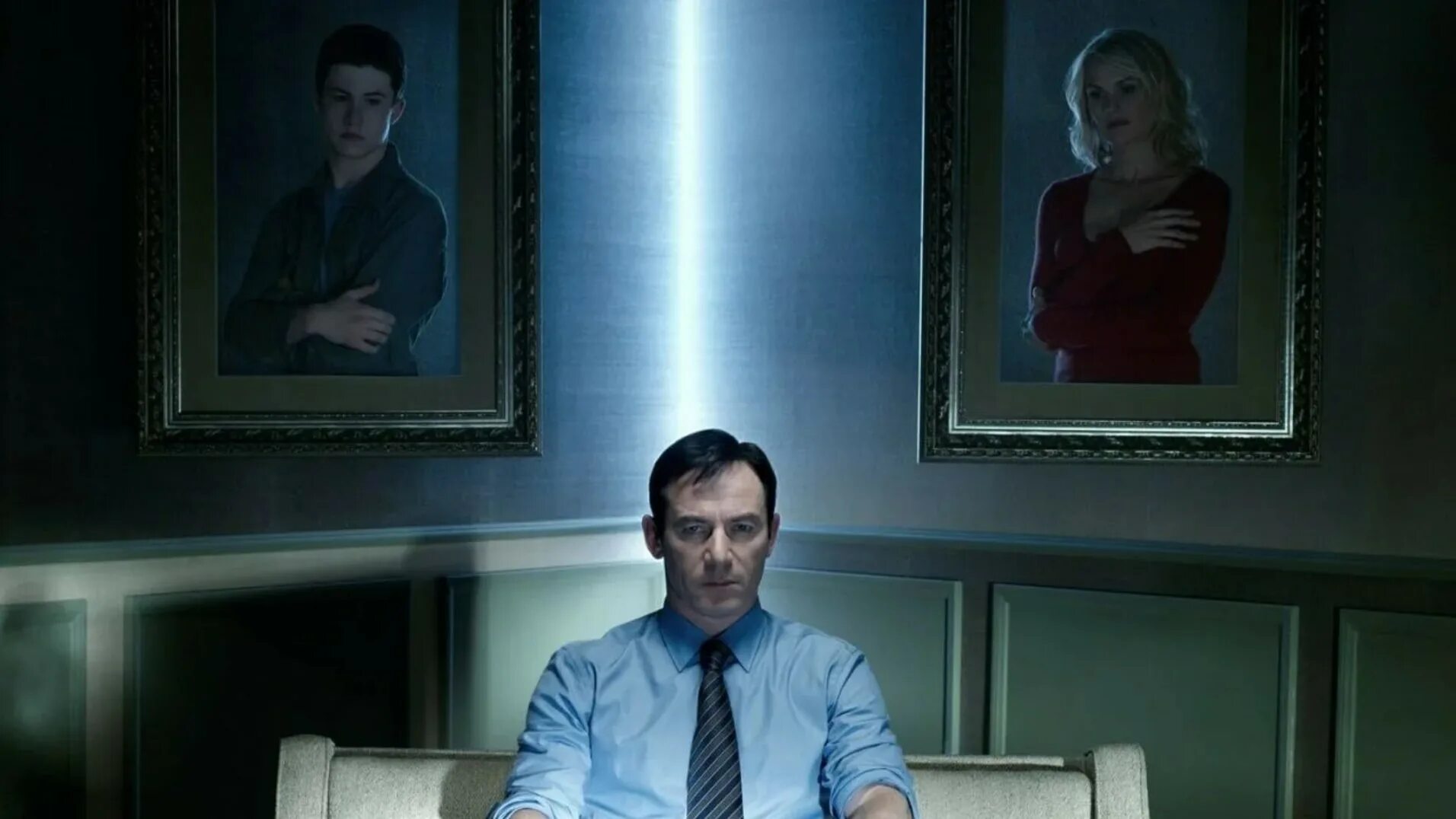 пробуждение 2012. джейсон айзекс стартрек. джейсон айзекс 2012. джейсон айзекс пробуждение кадры. джейсон айзекс пробуждение кадры.