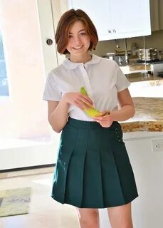 Schoolgirl 18