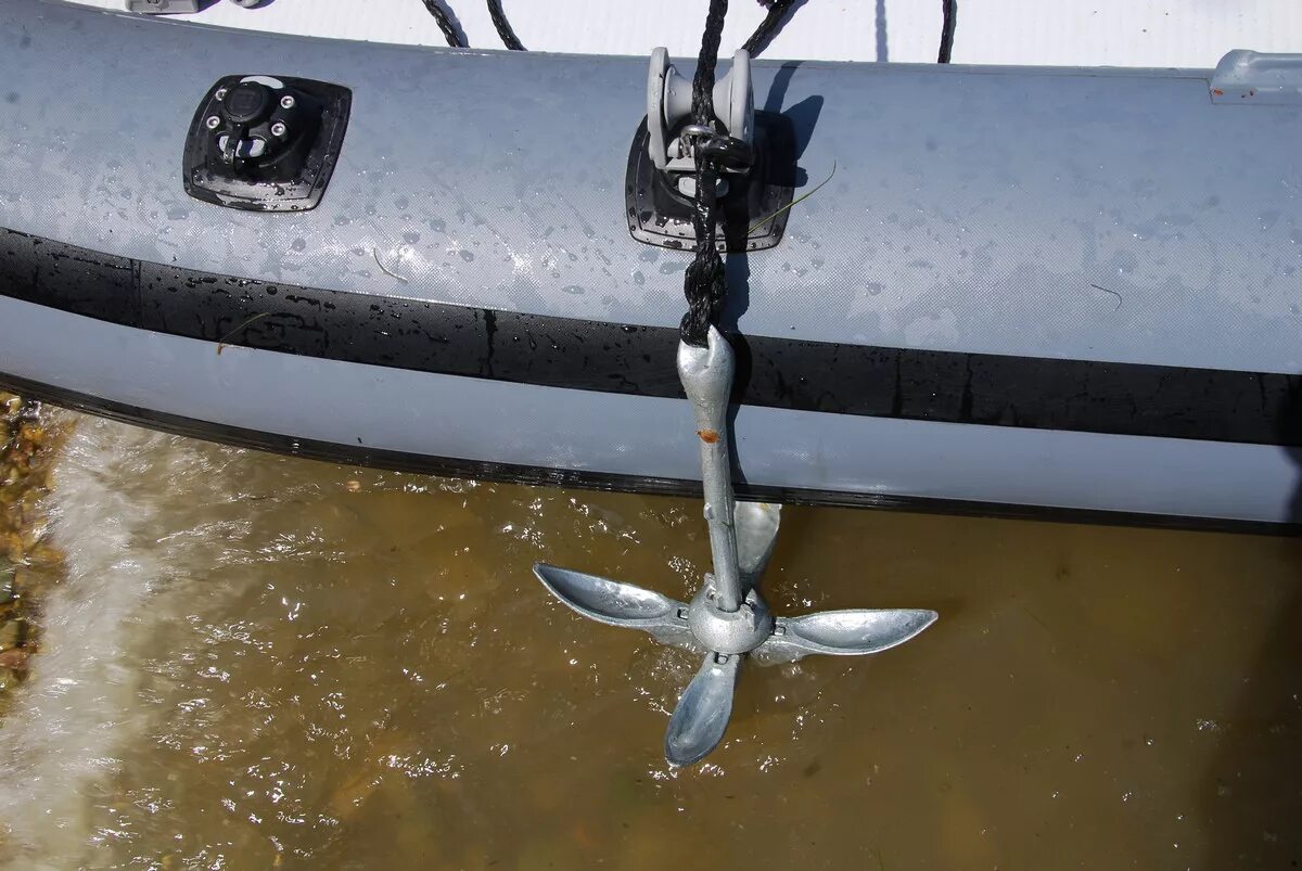 Сумка носовая для лодки пвх хантер 3200. Якорь денфорта лодочный. 3 кг с системой антизацепа. Якорь dream 8 фирмы stronger. Якорь для лодки пвх 380 с нднд.