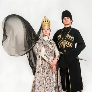 Национальный костюм адыгов