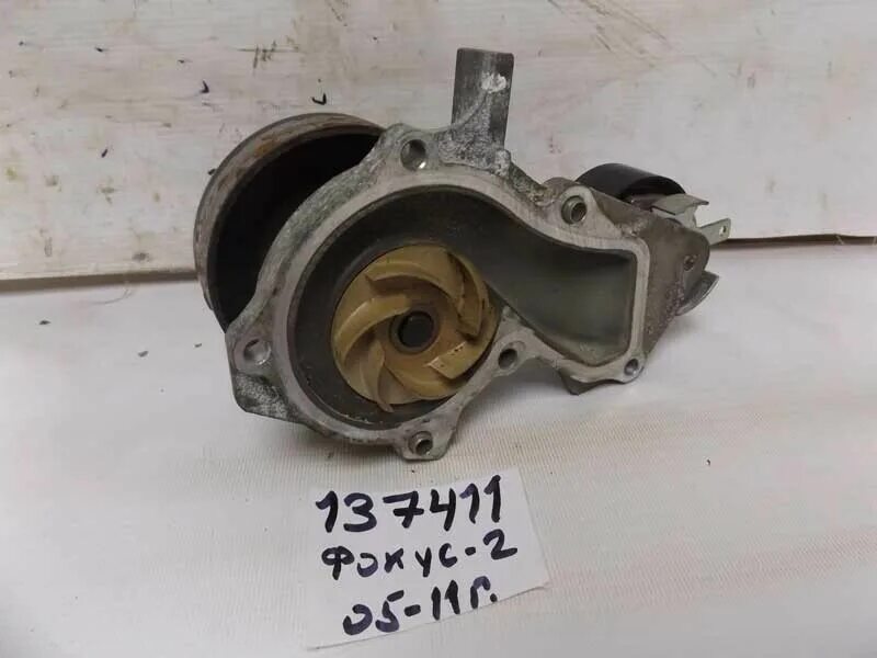 Помпа Форд фокус 2. Помпа водяная Ford Focus 2. Помпа Форд фокус 1. Помпа фокус 2 2.0. Водяной насос форд фокус