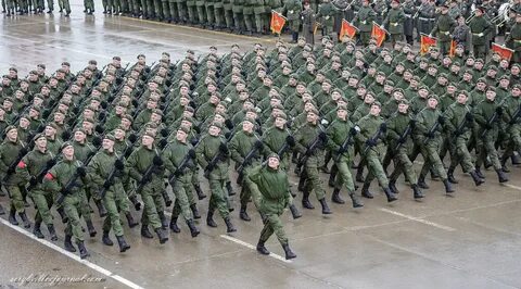 Пешая колонна