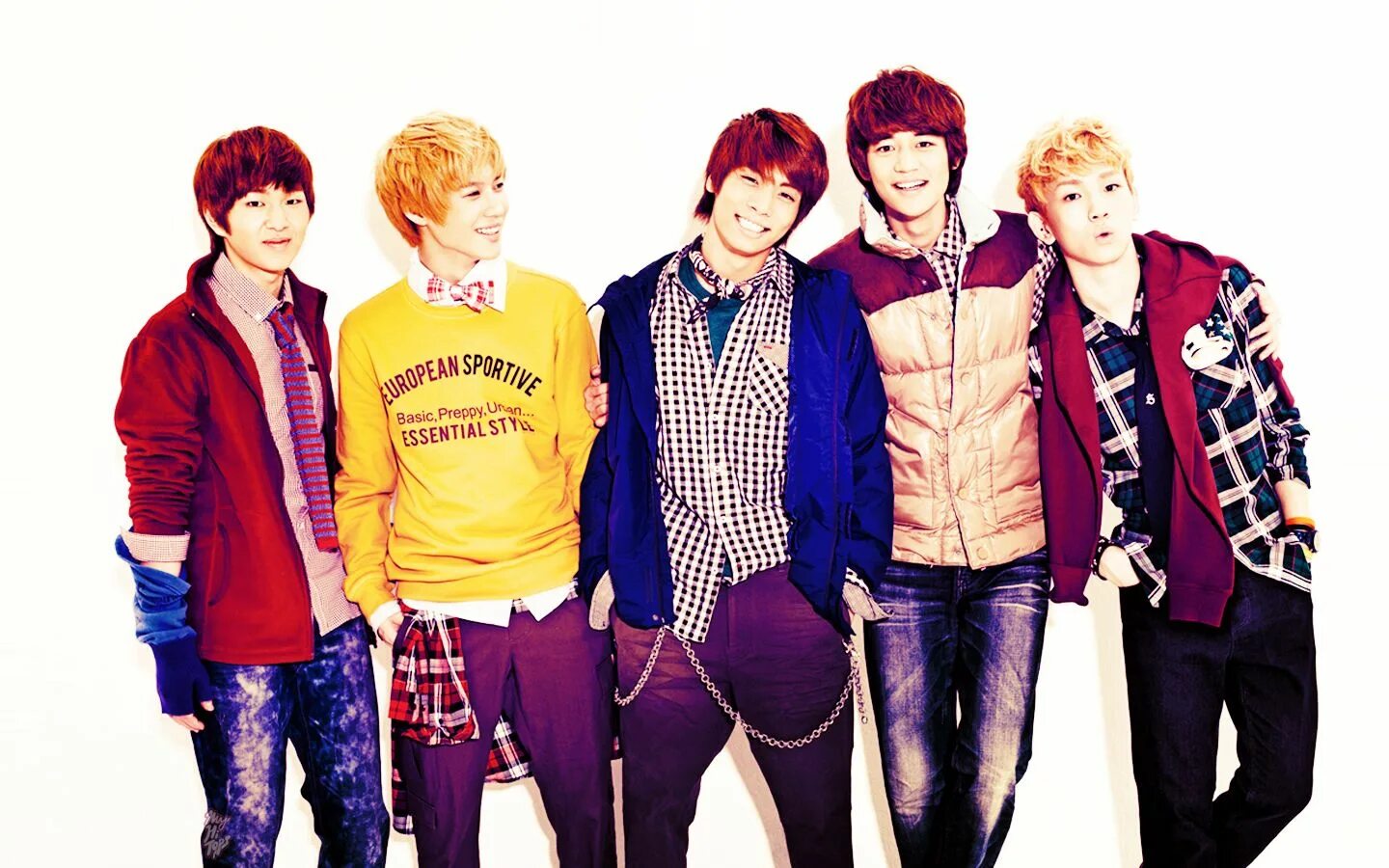 Группа корейцев бтс. Block b корейская группа. Корейская группа бтс. Кейпоп видео. Бтс группа танцы.