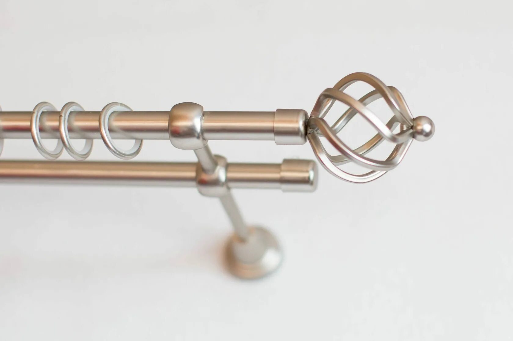 карниз двухрядный раздвижной 160-300. карниз антик двухрядный. карниз с u-шиной 200см классика дуб. карниз круглый legrand 28мм. карниз потолочный 3-х ряд.