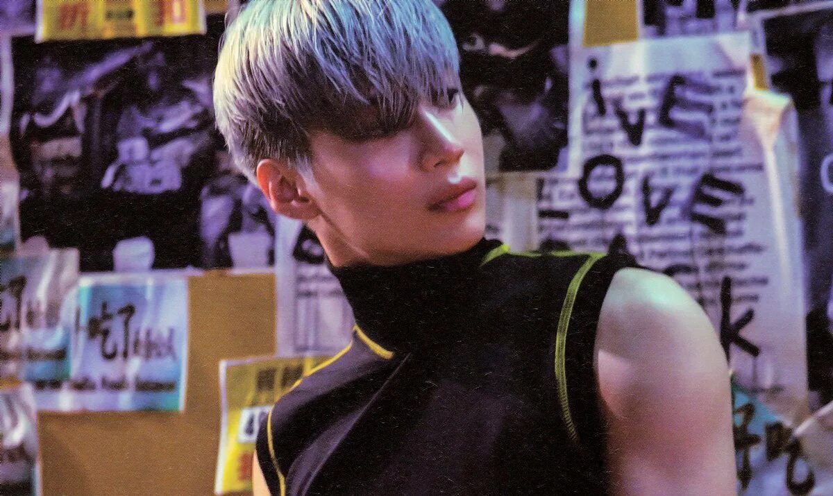 Shinee taemin move. Taemin move. Группа shinee тэмин. Taemin move. Темин в полный рост.