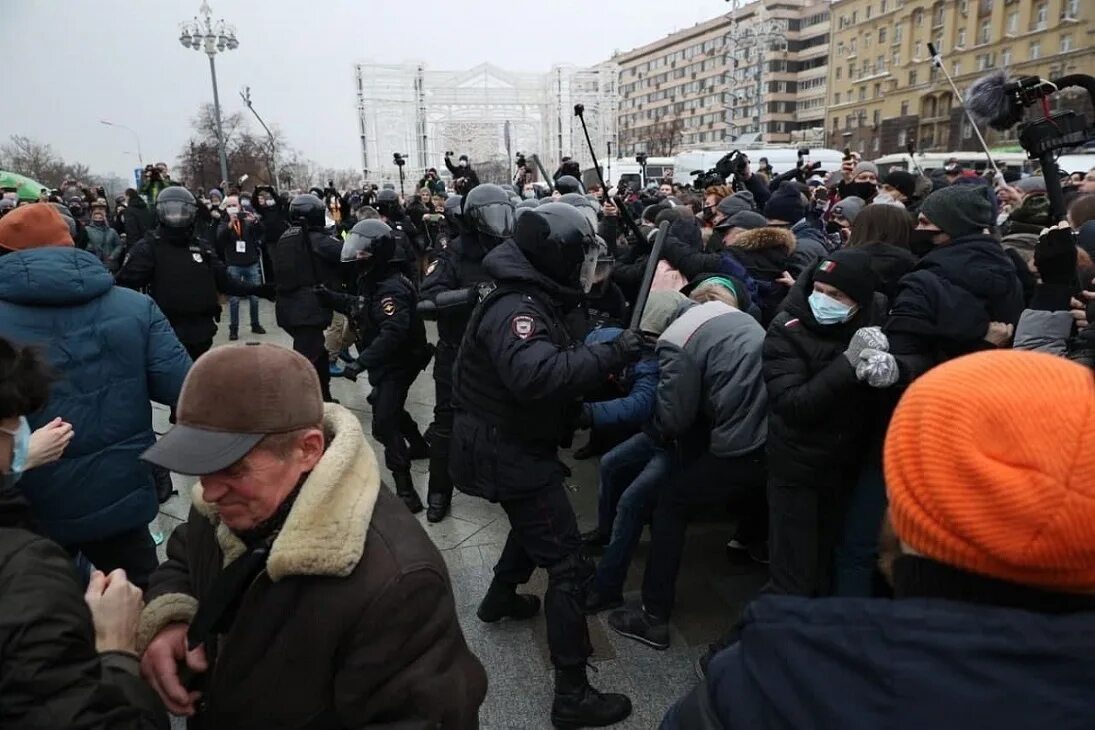 Митинг Навального 23 января 2021 Москва. Навальный на митинге фото. Протесты в Москве. Протесты в России. Был ли сегодня митинг