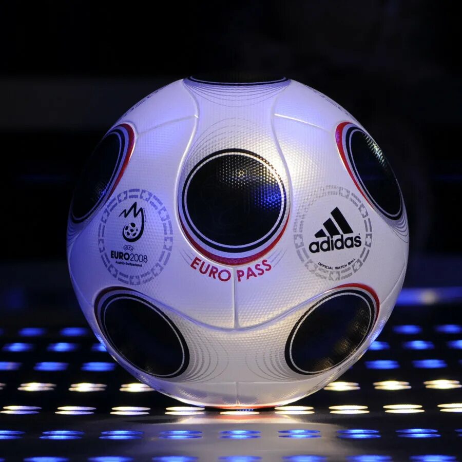 Европас. Мяч adidas europass. мяч adidas europass 2008. футбольный мяч адидас европас. футбольный мяч адидас евро 2008.