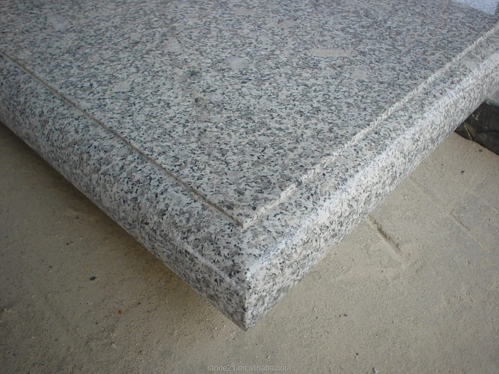 Житомирский гранит. Granit product. Гранит g603 роял вайт. Гранит g654 сезам блэк. Гранитная плитка империал ред.