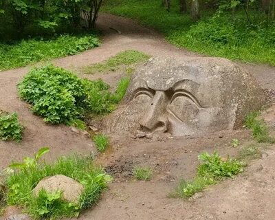 Голова витязя парк сергиевка
