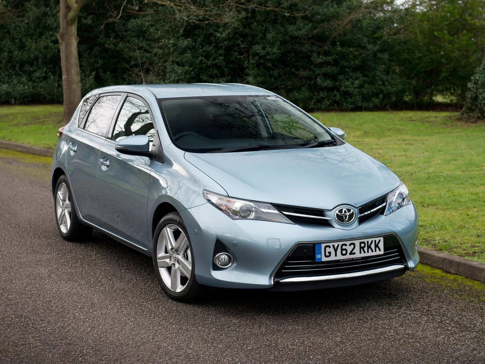 Toyota auris. Toyota Auris 2012. Тойота аурис аурис. Toyota Auris 2012-2015.