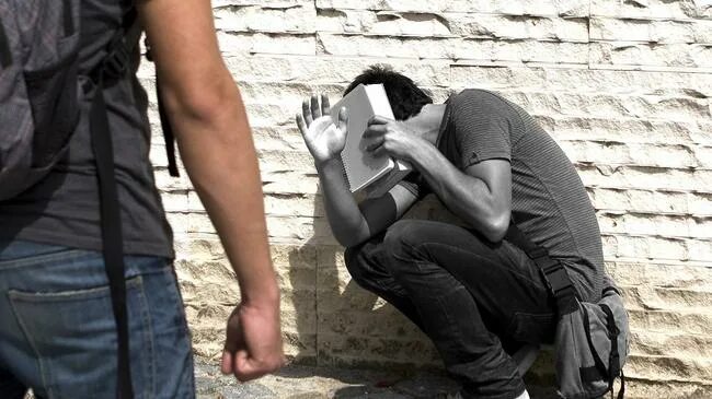 виды конфликтов вертикальные и горизонтальные. функции социального конфликта. формы социального конфликта. причины конфликтов со сверстниками. конфликт в коллективе.