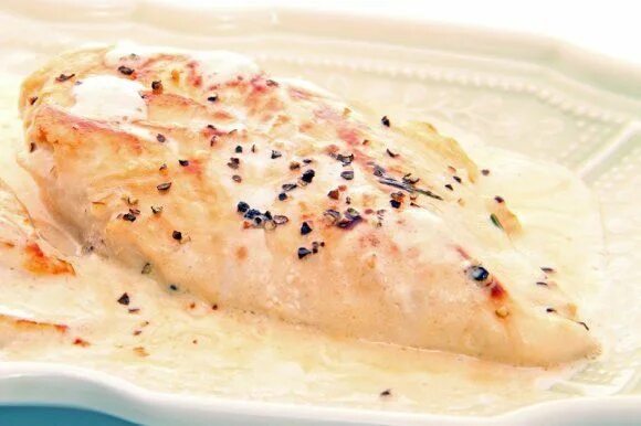 Куриная грудка со сливками