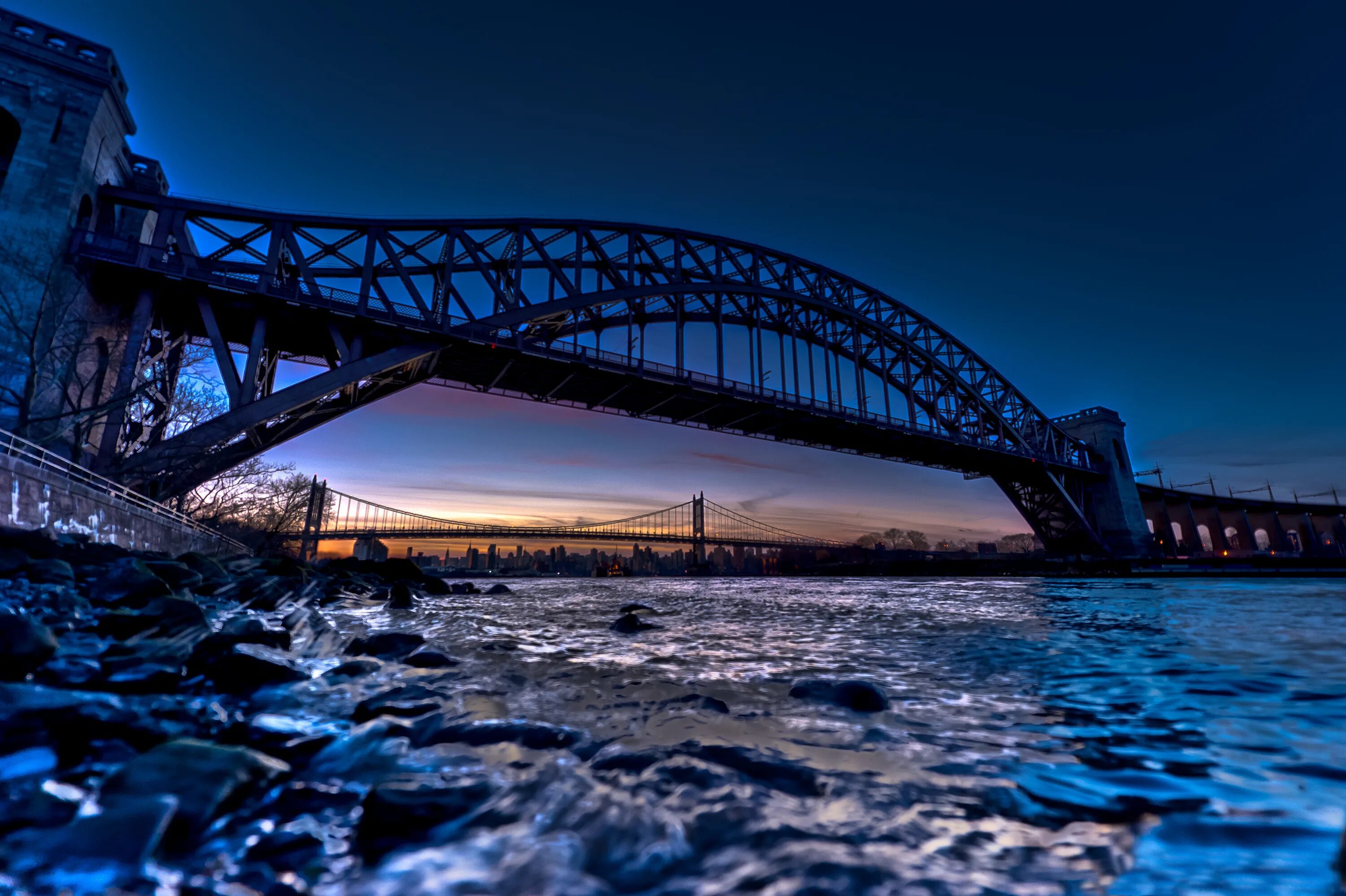 Hot bridge