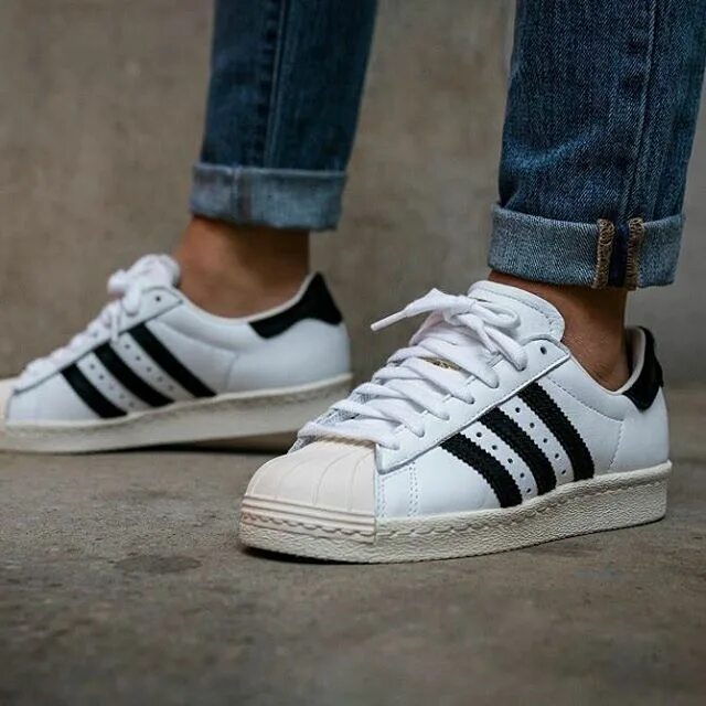 Суперстар 18.11 2023. Adidas Superstar 80s Black White. Adidas Superstar 80s. Adidas Superstar 80. Adidas Superstar 80s AC.