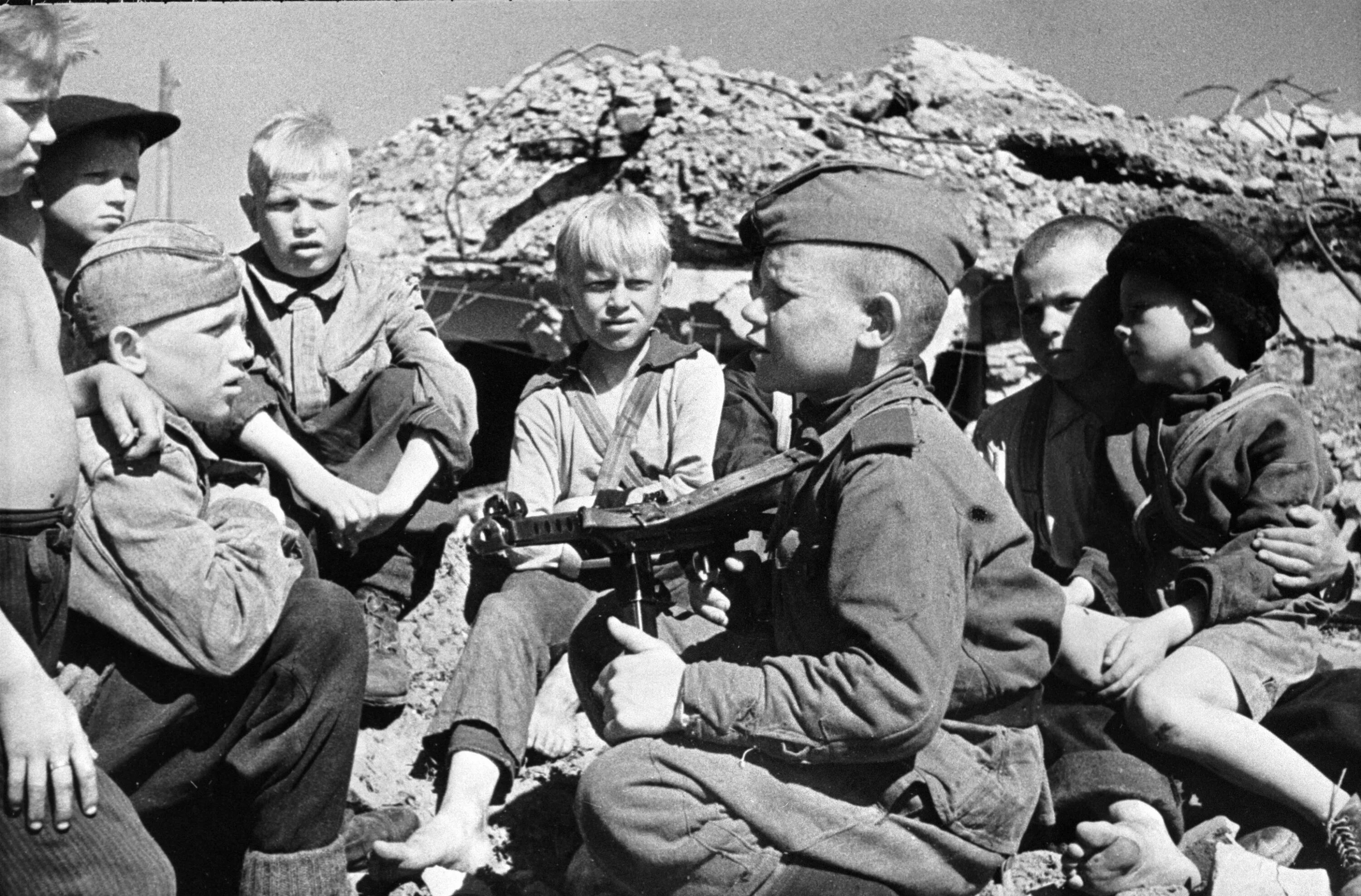 Партизаны 1941 дети. Дети Партизаны Великой Отечественной войны 1941-1945. Дети 1944 года