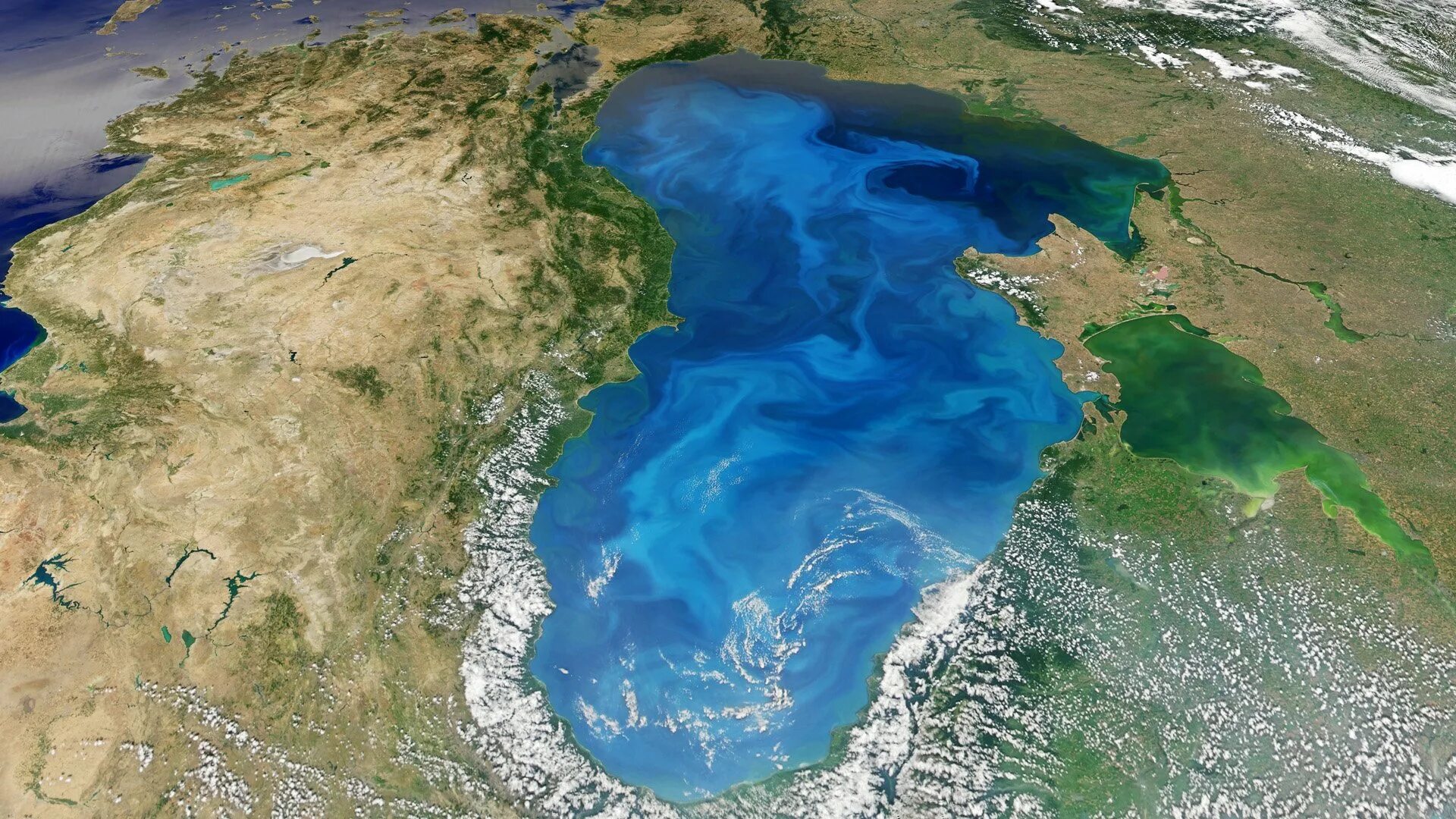 The volga flow into the caspian sea. The volga flow into the caspian sea