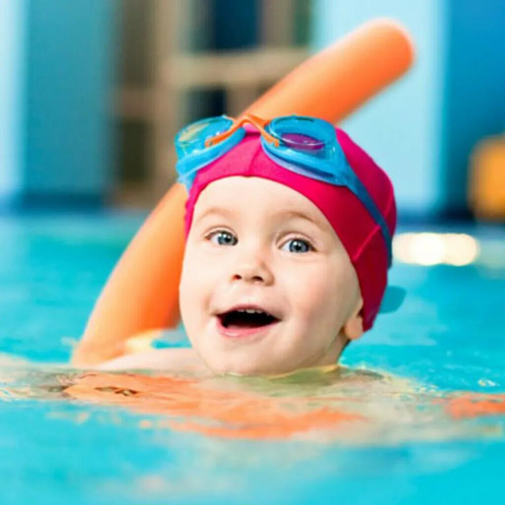 Дети в бассейне. Детское плавание. Плавание дети. Дети плавают в бассейне. Плавание для детей 10 лет