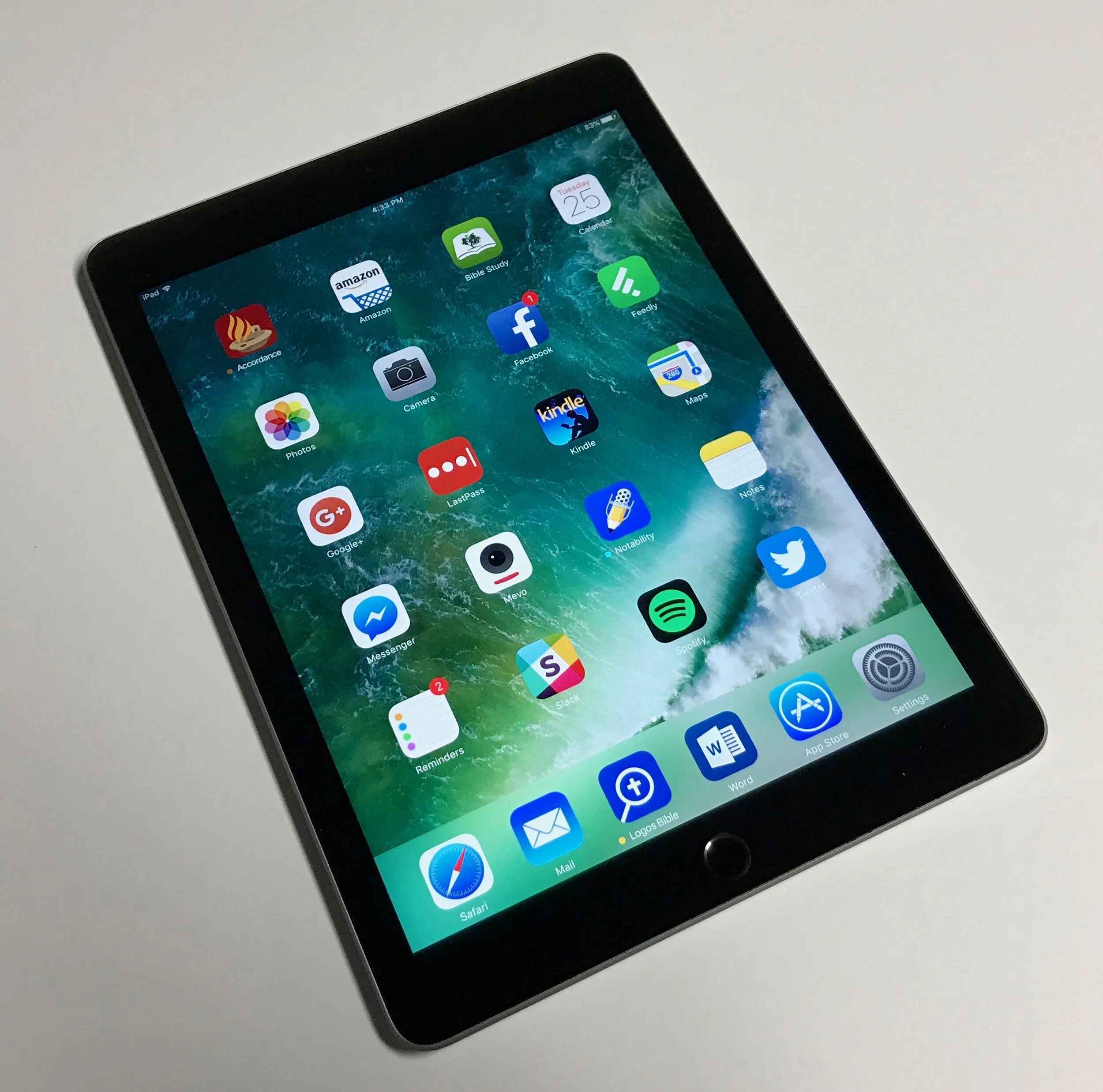 Айпад 8 9. IPAD 8s. ДНС Apple планшет. Топ планшетов.