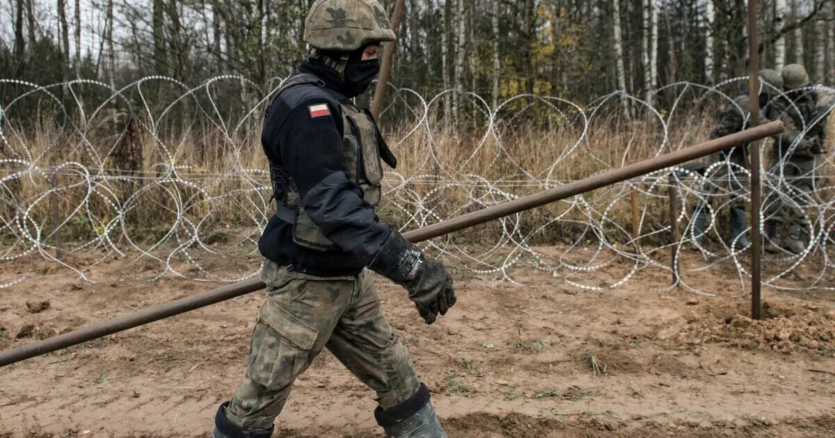 Нападение п. Пограничник на границе. Беларусь границы. Польша границы.