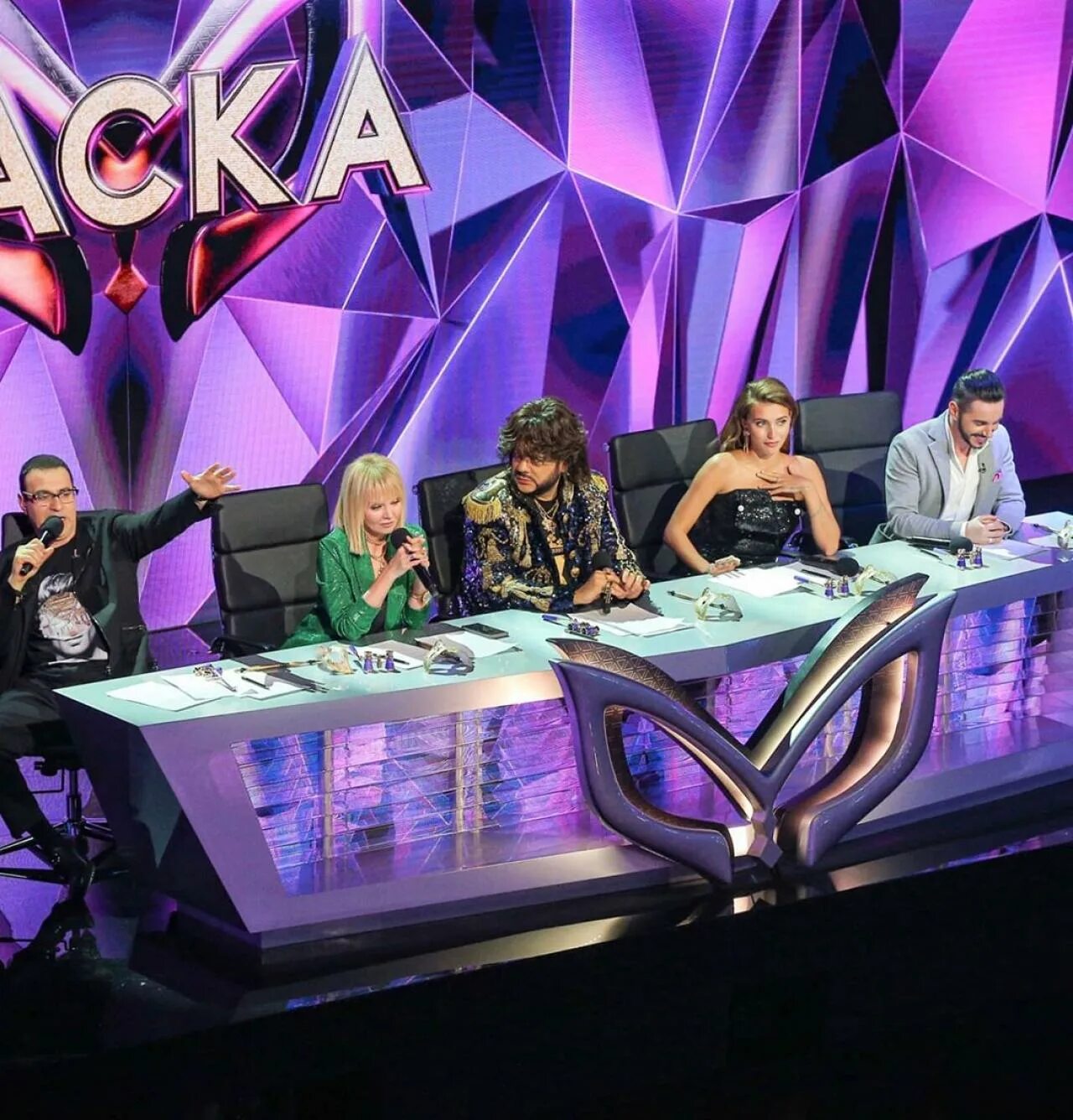 Программа звезда шоу. Судьи шоу маска 1 сезон. маска шоу на нтв. шоу маска на нтв жюри. шок маска 1 сезон жюри.