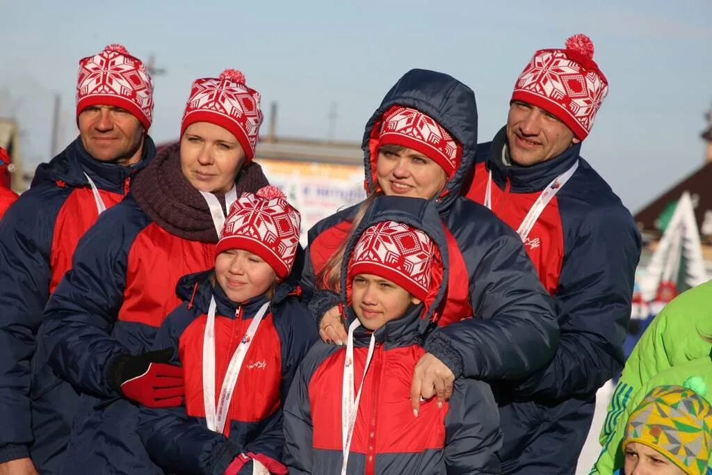 Погода в ребрихе алтайский край на неделю. Алтайский край Ребриха Белоглазов. Антипова Ребриха. Спортивная форма Алтайского края.