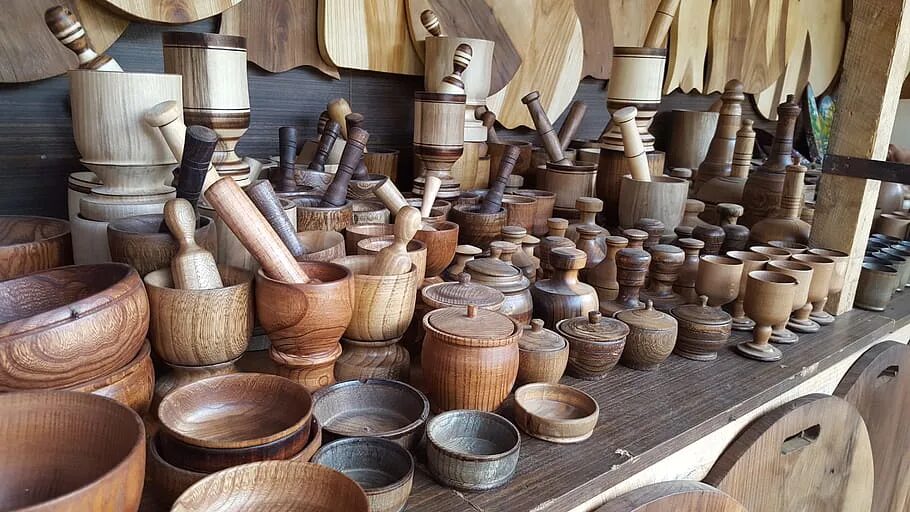 Гончарная мастерская древней руси. Ремесленники предметы. Ремесленник за работой. Ремесленники предметы. Ремесленники предметы.