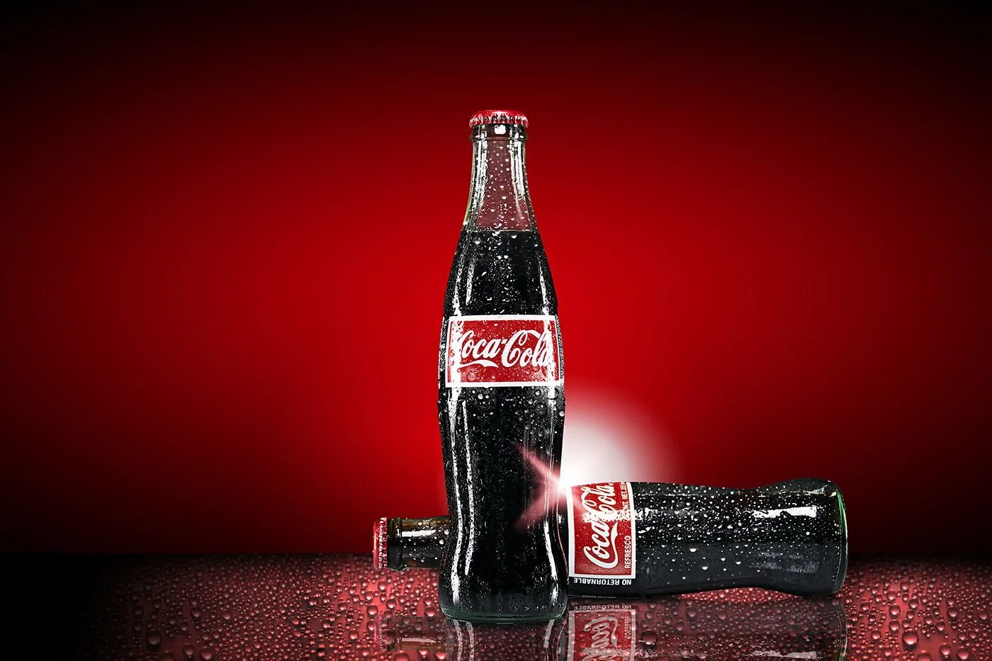 Кока кола. Кока кола реклама. Coca Cola реклама. Кока кола в России. Бутылочка колы