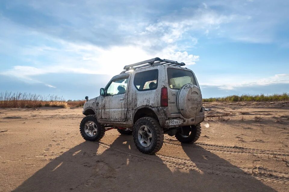 Suzuki jimny 1. Сузуки джимни 2017. Сузуки джимни подготовленный к бездорожью. 3. Suzuki jimny 3 рестайлинг 2.
