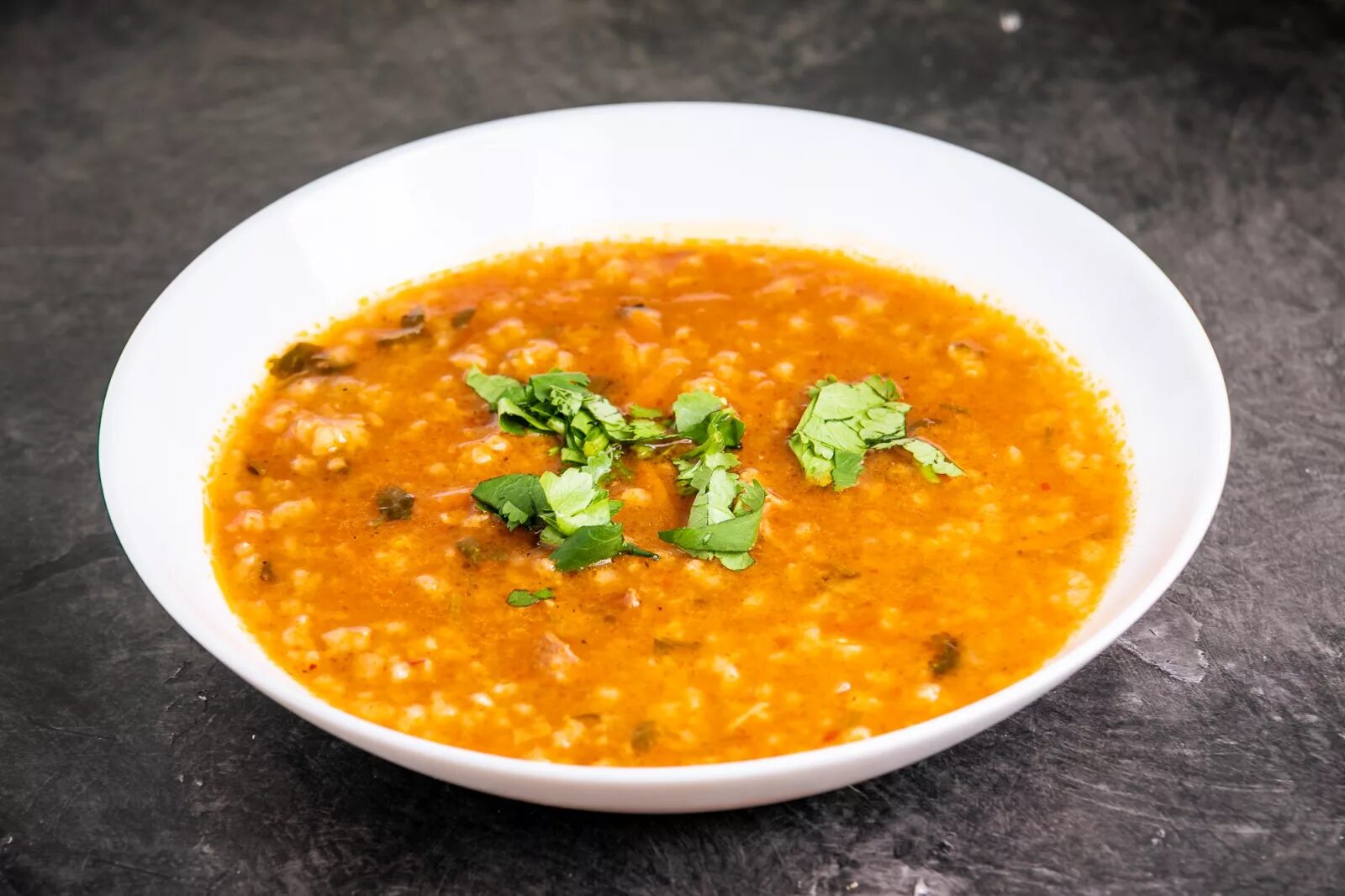 Мегрельский харчо. Харчо куриный. Суп харчо из курицы. Харчо веганский. Грузинская кухня суп харчо.