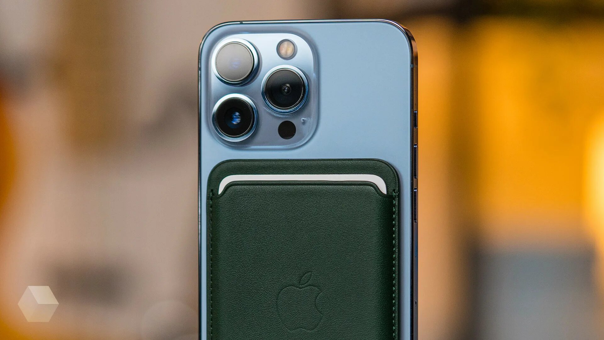 Iphone 14 петербург. Iphone 14 петербург