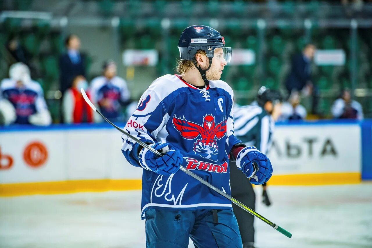 Константин обрежа. Сокол звезда. Сокол звезда. Дмитрий соколов хоккеист 1998. Сокол звезда.