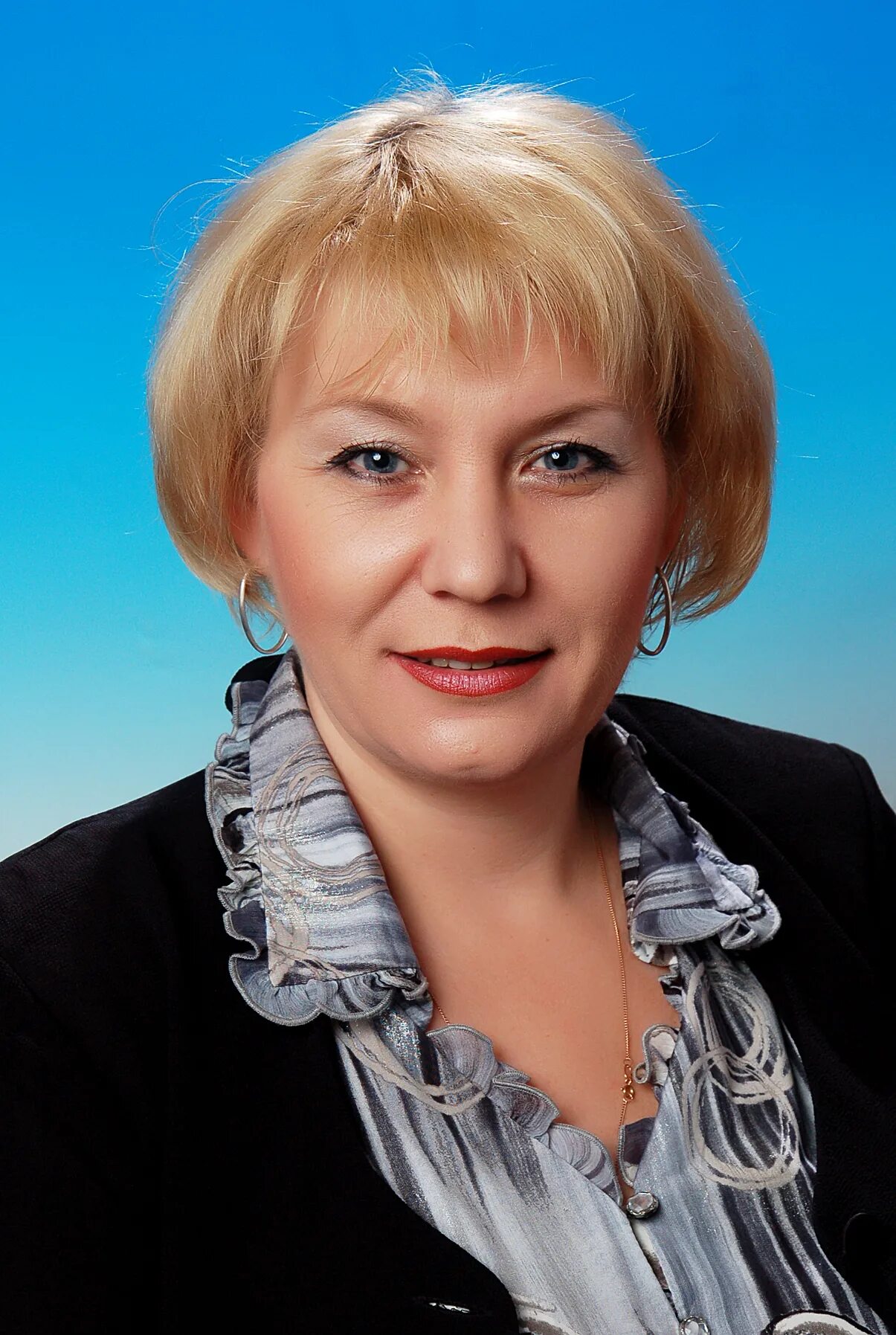 Детский сад 15 юсишка ставрополь. Светлана красникова курск. Устиева ирина сергеевна. 15 сад заведующая. 15 сад заведующая.