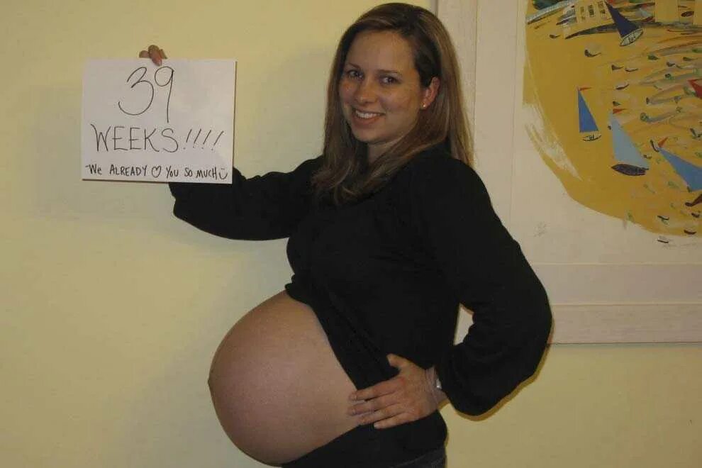 Живот на 38 неделе беременности. Малыш на 39 неделе беременности. Живот на 39 неделе беременности. Беременность 39 недель первые роды