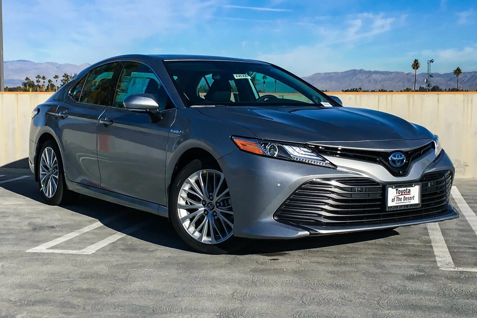 Toyota Camry 2019. Тойота Камри гибрид 2019. Тойота Камри 2.5 2019. Тойота Камри гибрид 2020. Камри 70 гибрид