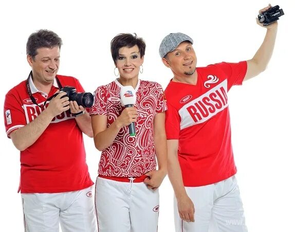 Песня слушать егэ мурзилки. Шоу мурзилки лайф на авторадио ведущие. Мурзилки егэ. Мурзилки live ведущие. Брагин мурзилки.