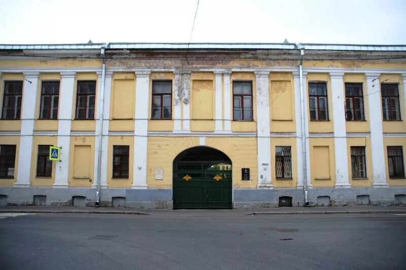 Корпуса спб. Второй Петербургский кадетский корпус. Первый Петербургский кадетский корпус. 2-Й кадетский императора Петра Великого корпус в Санкт Петербурге.. Кадетский корпус Санкт-Петербург здание.