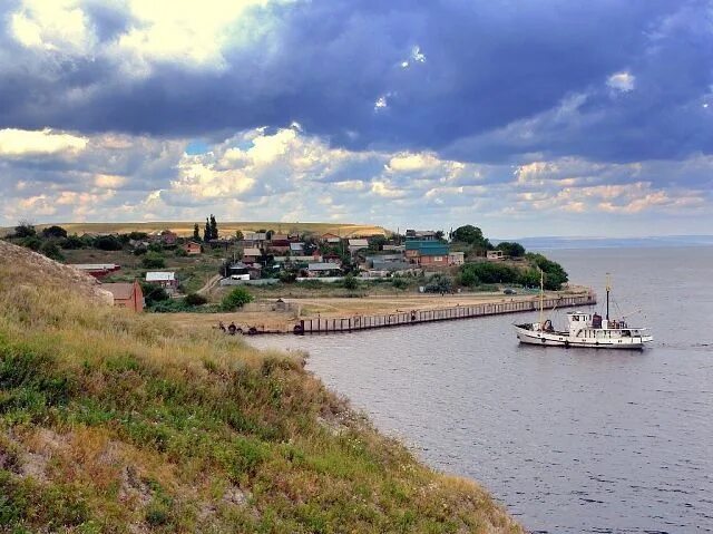 Село Ахмат Красноармейского района Саратовской области. Ахмат Красноармейский район Саратовская область Пристань. Село Ахмат Саратовская область Волга. Село Ахмат Красноармейского района Саратовской.