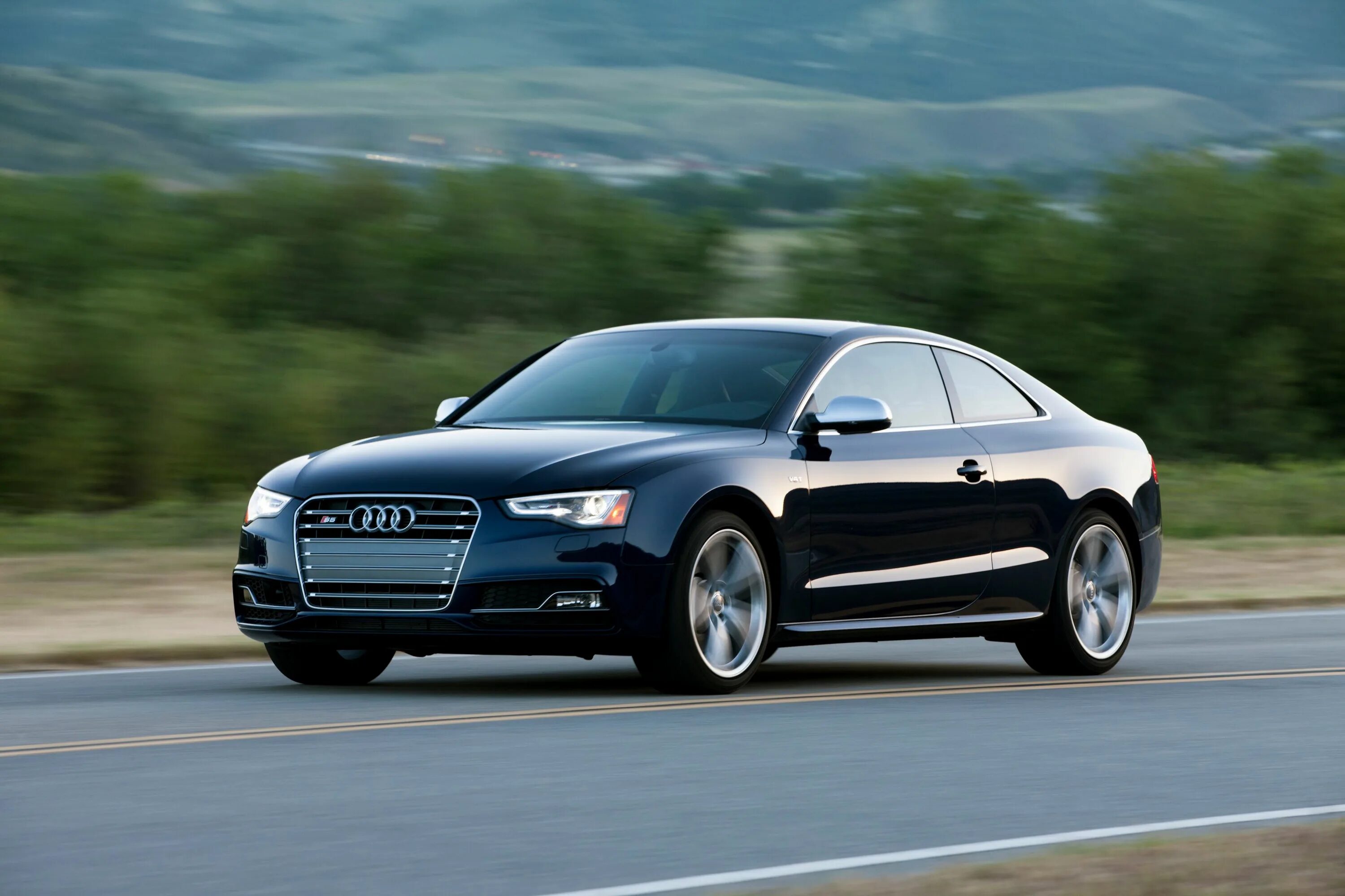 Ауди а5 кватро. Audi a5 coupe. Ауди 5 2014 год. Audi a5 sportback 2014. 2014 audi a5 s-line.