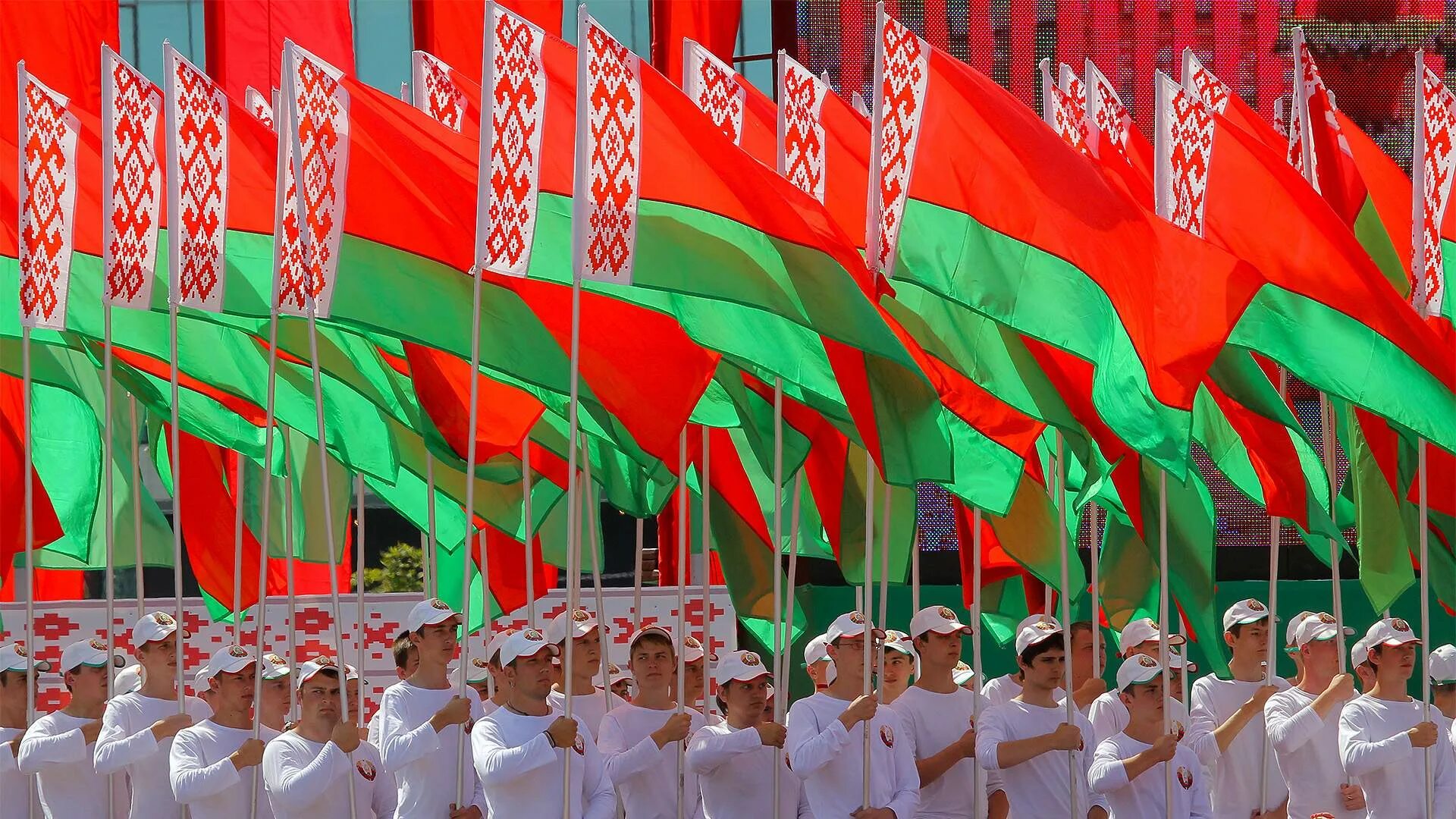 Флаг белоруссии 2022. Флаг белоруссии 2022 года. Патриотизм в беларуси. Белорусы нация. Флаг независимости беларуси.