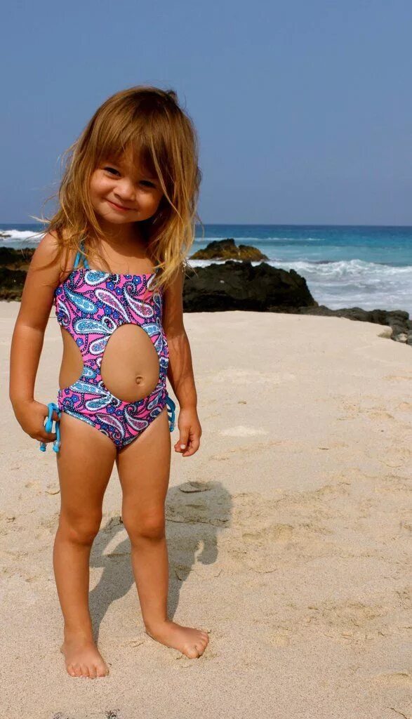 Джордин джонс 2022. That little body. Худые девушки эстетика. Купальники для девочек 12. Боди для малышей фотосессия.